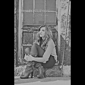 Meet your Posher, Taylor